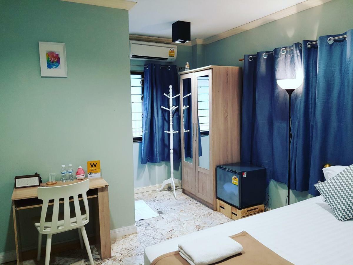 Wang Lang Hostel Bangkok Exterior foto